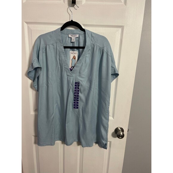 Nine West Ladies Woven Popover Top. Blue Fog. Size XXL. New with tags. - Picture 1 of 4